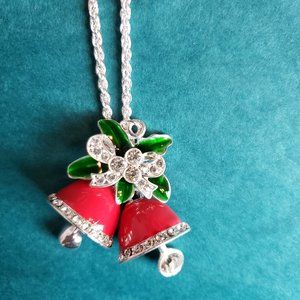 2/10$ NWT Christmas festive holiday bells necklace